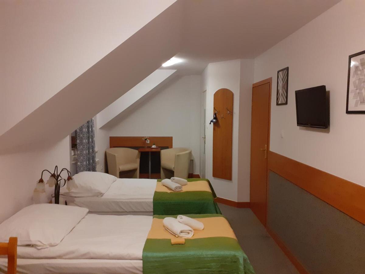 Aparthotel Arkadia Plock Ngoại thất bức ảnh