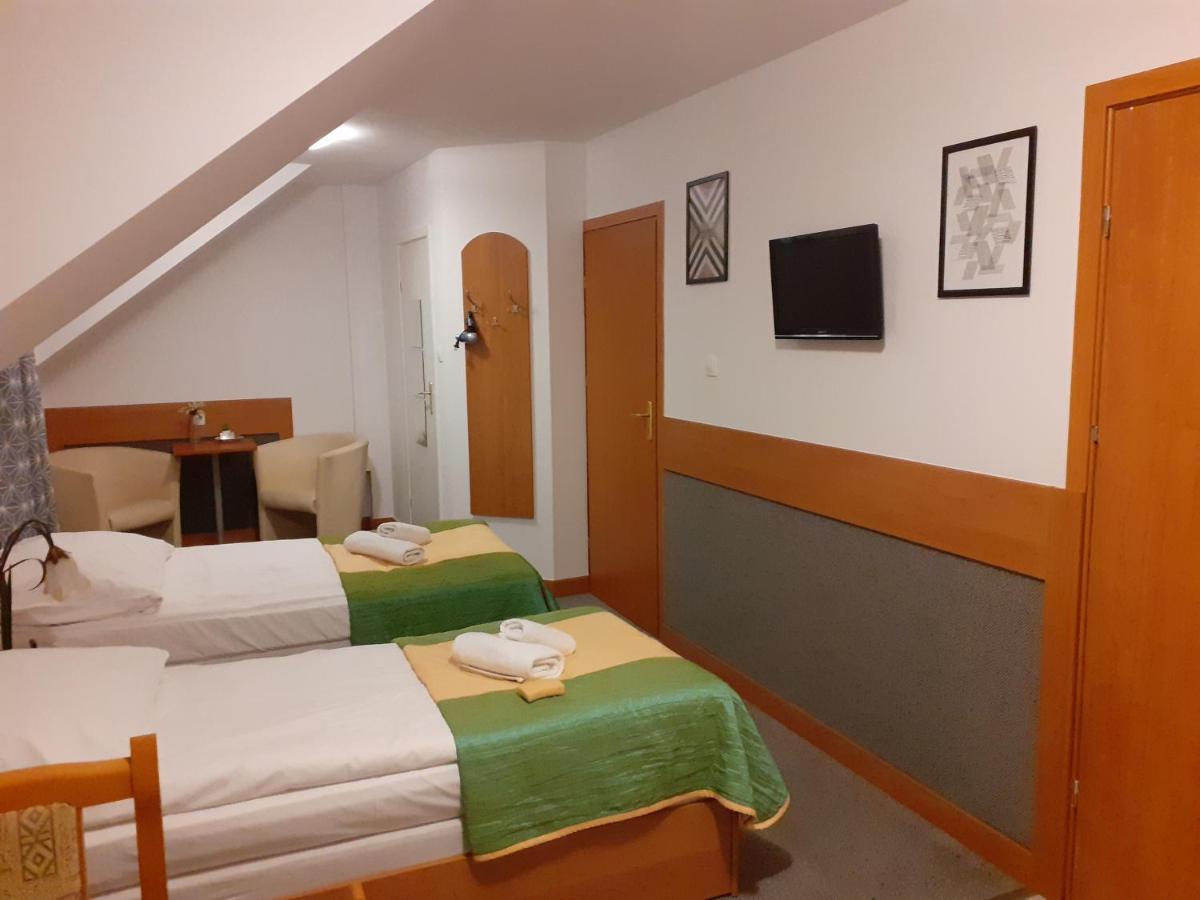 Aparthotel Arkadia Plock Ngoại thất bức ảnh